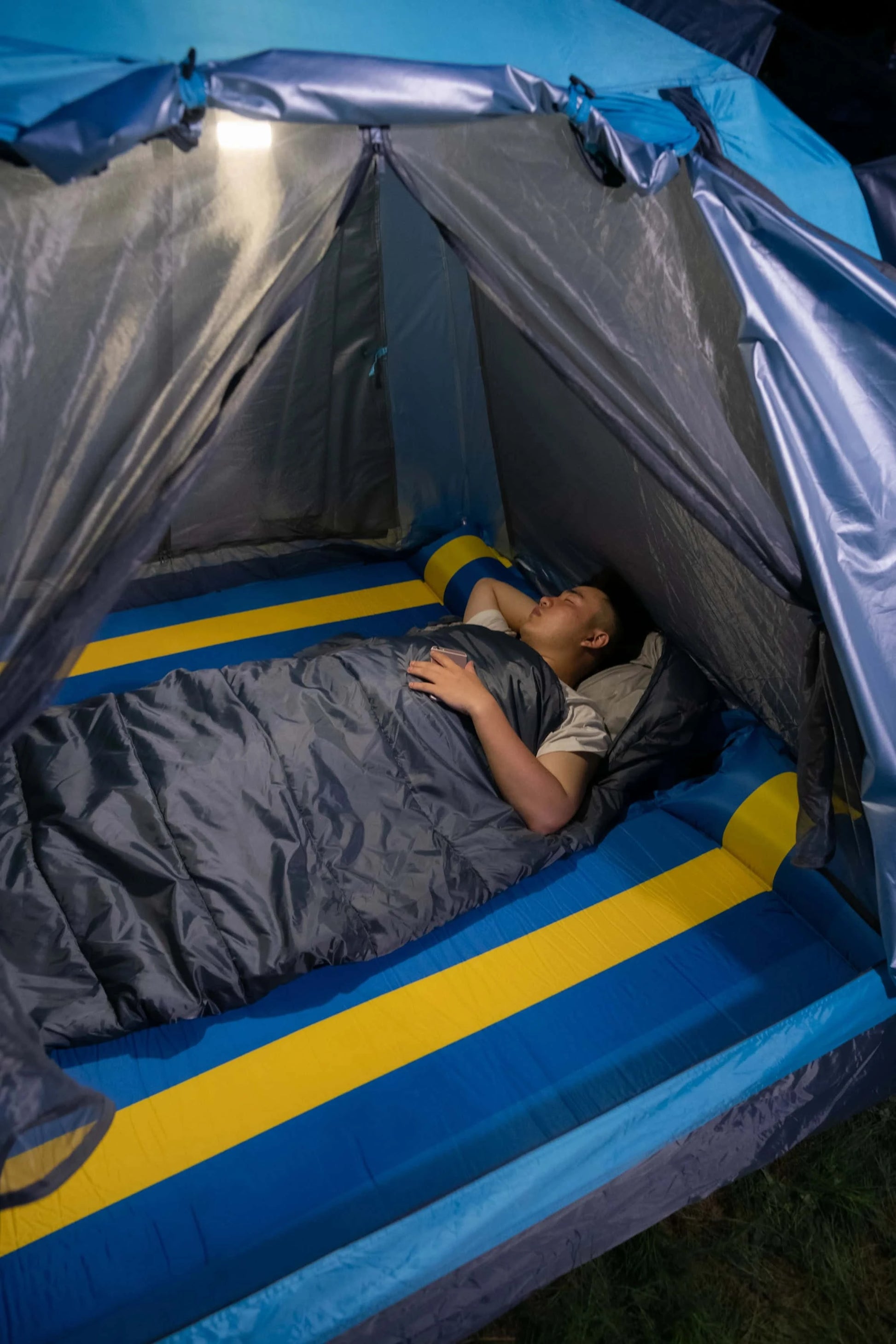 Best Camping Sleeping Bag with Lightweight 3 Season Adult Large | Buy Online at Furniture Things Australia
