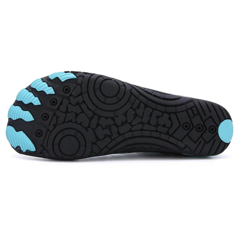 Trail Running Light Blue Shoes for Men (Shoe Size: 40)
