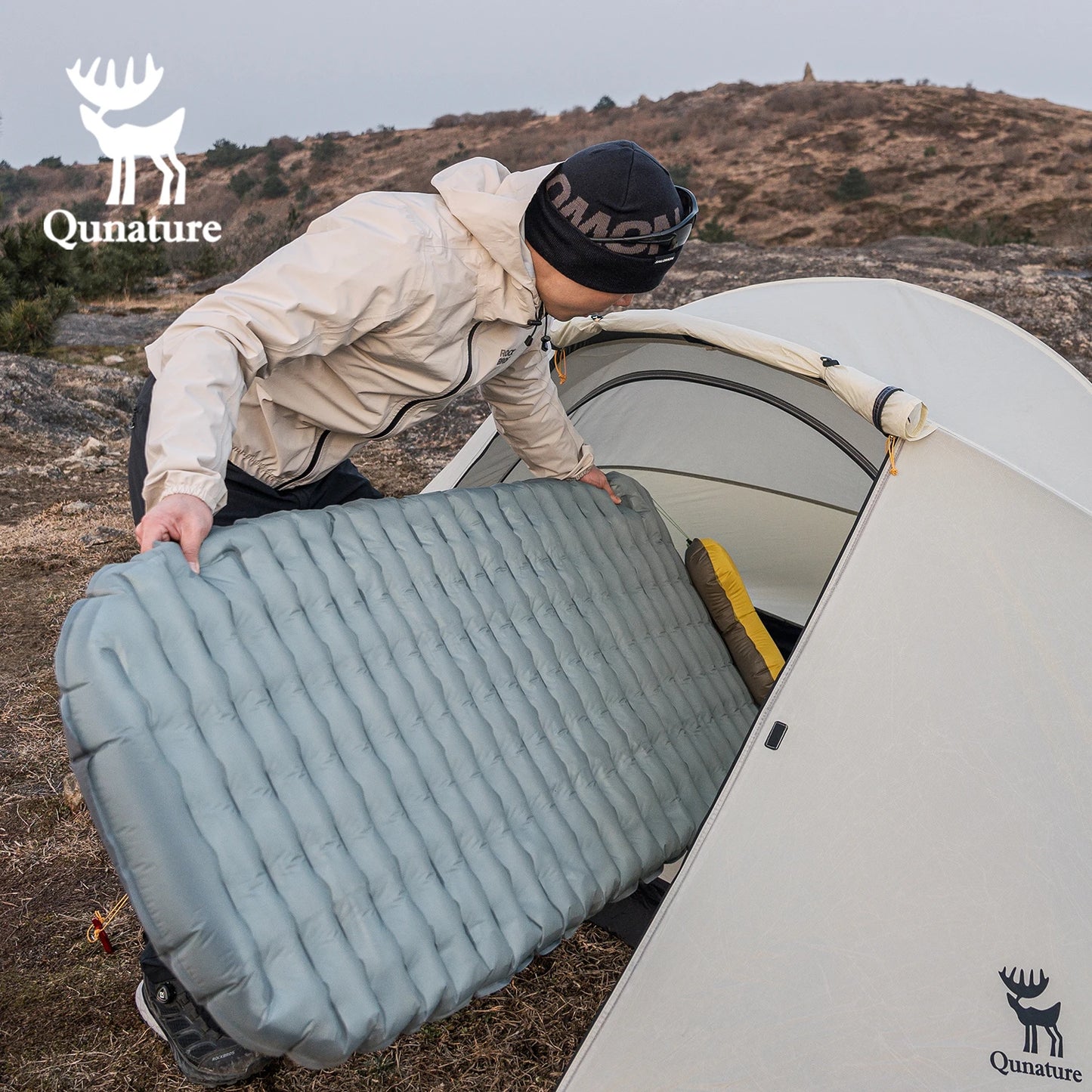 Ultralight Inflatable Sleeping Pad with Waterproof for Camping