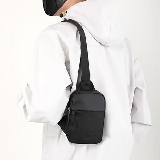 Waterproof Shoulder Bag for Cycling Sports Travel, Black, L
