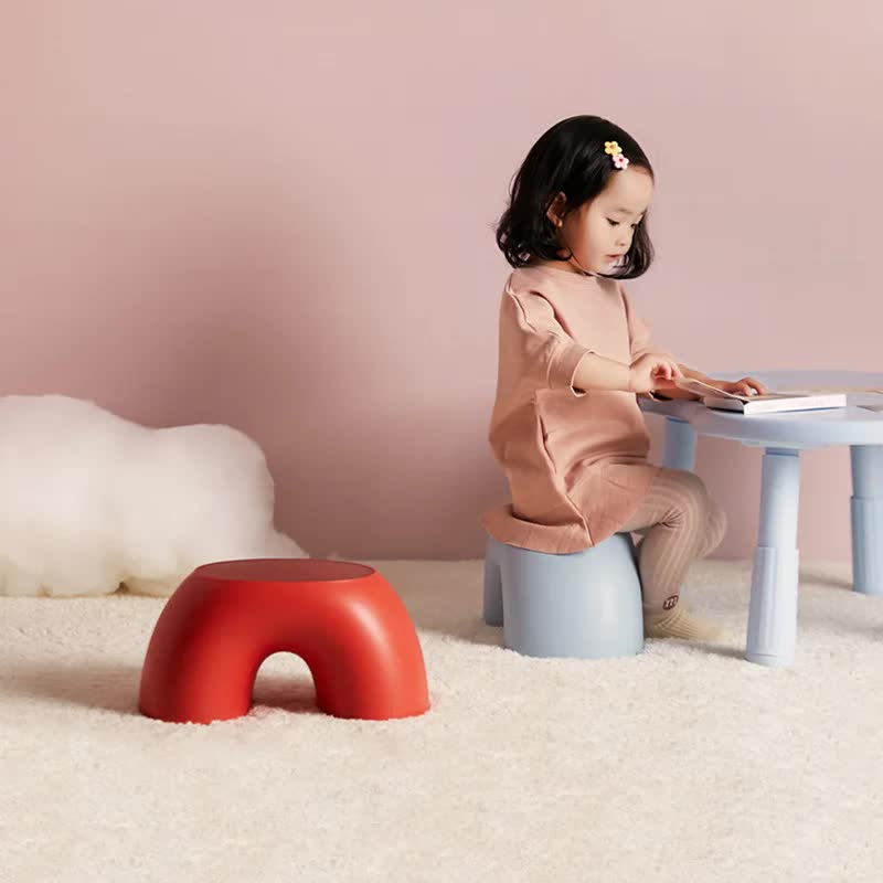 Yellow Minimalist Round Shape Footstool