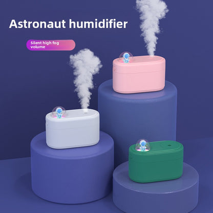 White Rechargeable Mini Astronaut Air Humidifier
